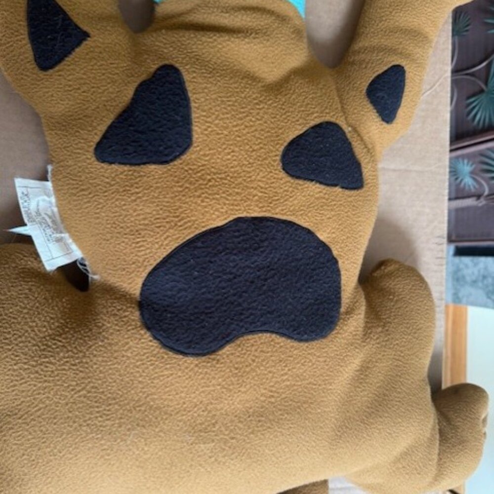 Scooby Doo 1998 36” Flat Laying Jumbo Plush Pillow Cartoon Network Vintage - Picture 6 of 10